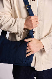 Hindbag Emile Multi Pocket Axelväska - Marinblå