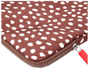 Roka Brick Lane Recycled Canvas Laptopfodral - Brun fläck