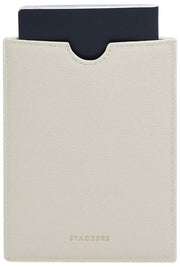 Stackers Shell Passport Sleeve - Havregryn
