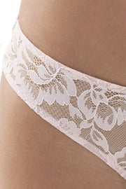 Mey Amazing String Lace Thong - Blossom naken