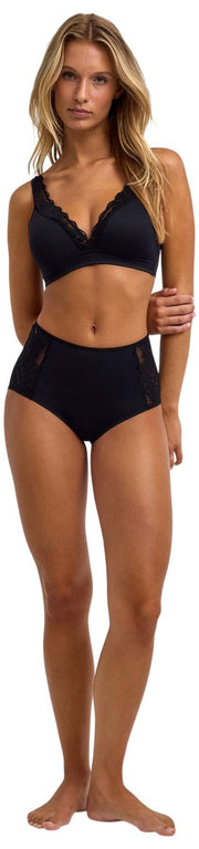Falke Delicate Touch Mid Waist Shorts - Svart