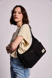 Hindbag Emile Multi Pocket Axelväska - Svart