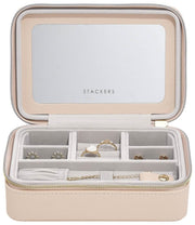 Stackers Lyx Resesmyckeskrin - Blush Raffia