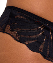 Falke Delicate Touch Thong - Svart