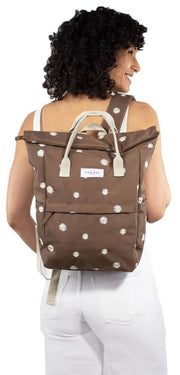 Kind Bag London Hackney broderad medium ryggsäck - Cocoa Brown Daisy