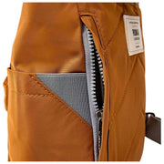 Roka Canfield B Liten Återvunnen Nylon Ryggsäck - Biscuit Brown
