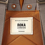 Roka Canfield B Liten Återvunnen Nylon Ryggsäck - Biscuit Brown