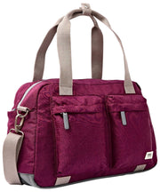 Roka Gatwick liten återvunnen canvas duffelväska - Cherry Lacquer Red
