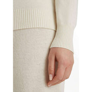 falke-pure-cashmere-v-neck-sweater---off-white-34331451