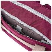 Roka Gatwick liten återvunnen canvas duffelväska - Cherry Lacquer Red