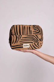 Hindbag Alix Extra Large Necessär - Cinnamon Zebra Brown
