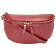 Elie Beaumont Woven Sling Bag - Oxblodsröd