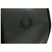 Fred Perry Classic Barrel Bag - Laurel Wreath Grön/Svart