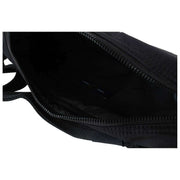 Fred Perry Crinkle Nylon Crossbody-väska - Svart