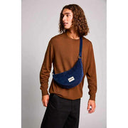 Hindbag Andrea Half Moon Bag - Sammet Marinblå
