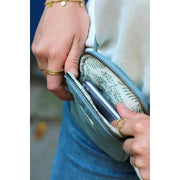 Hindbag Bill telefonväska - Sage Green