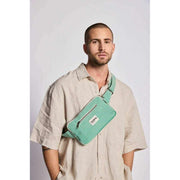 Hindbag Harry Rectangle Bum Bag - Gröna ränder