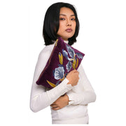 Powder Brodered Velvet Iris Zip Pouch - Lila