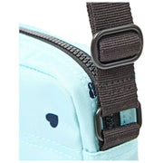 Roka Bond Recycled Canvas Crossbody Bag - Blå/Blå hjärtan