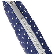 Roka Carnaby XL Återvunnen Canvas Crossbody-väska - Marinblå Polka Dot