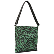 Roka Kennington B Medium Recycled Canvas Crossbody Bag - Kronärtskocka Grön