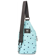 Roka Willesden B Large Crossbody-väska i återvunnen canvas - Blå/Blå hjärtan