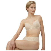 Triumph Amourette Charm Tråd vadderad BH - Creamy Dream