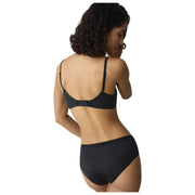 Triumph Body Make Up Soft Touch BH - Svart