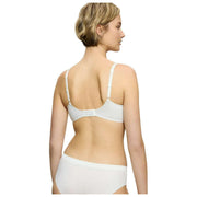 Triumph Body Make Up Soft Touch Wired BH - Vaniljkräm